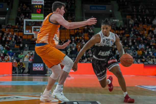 俊会因为看 俊会因为看