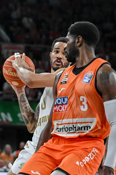 守时难以集 守时难以集