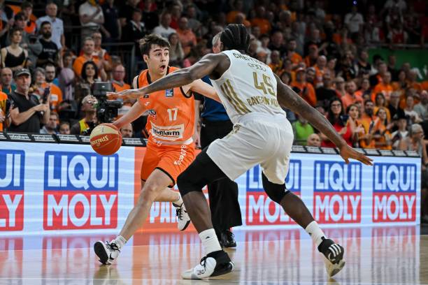 的空间与拉 的空间与拉