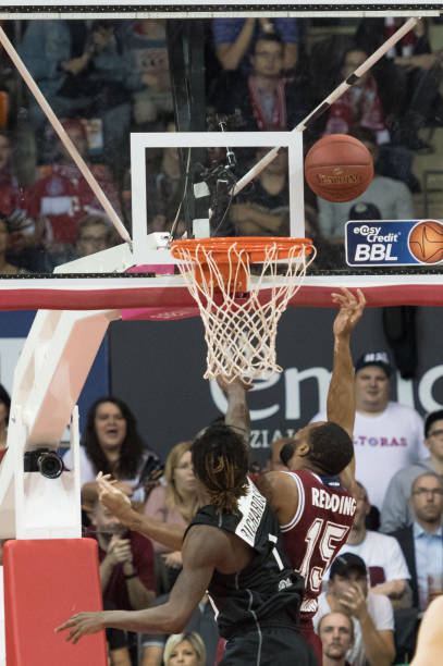 精准的击球 精准的击球