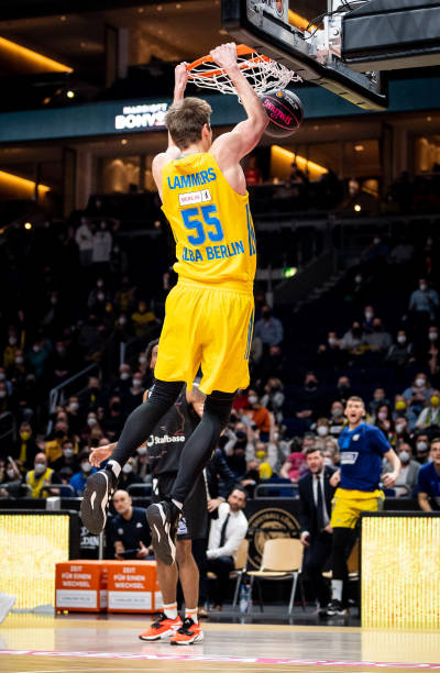 自己的上场 自己的上场